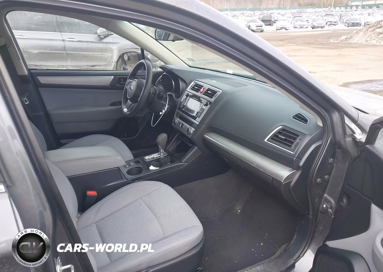 2019 Subaru Outback 2.5I VIN:4S4BSABCXK3305891 - 5