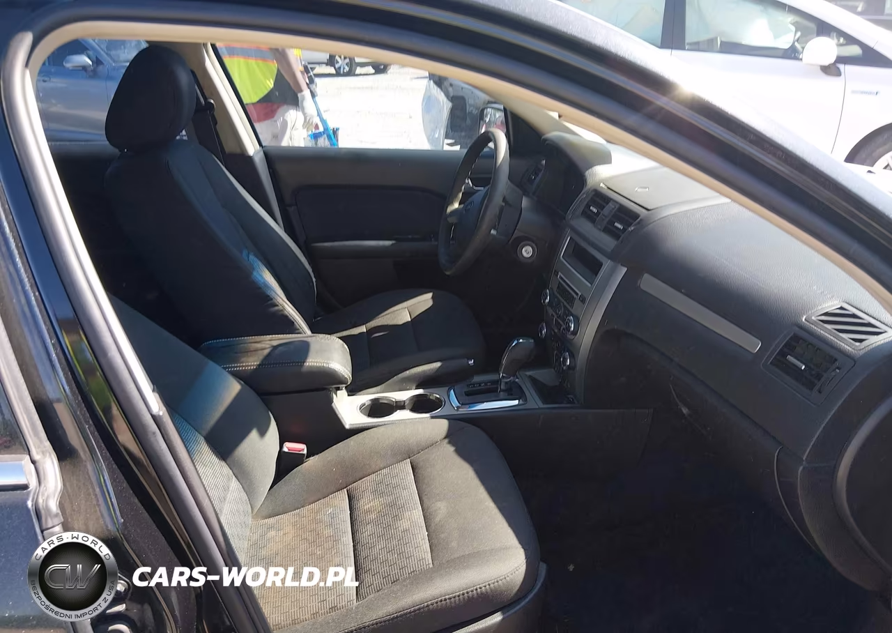 2011 Ford Fusion Se VIN:3FAHP0HA5BR113205 - 5