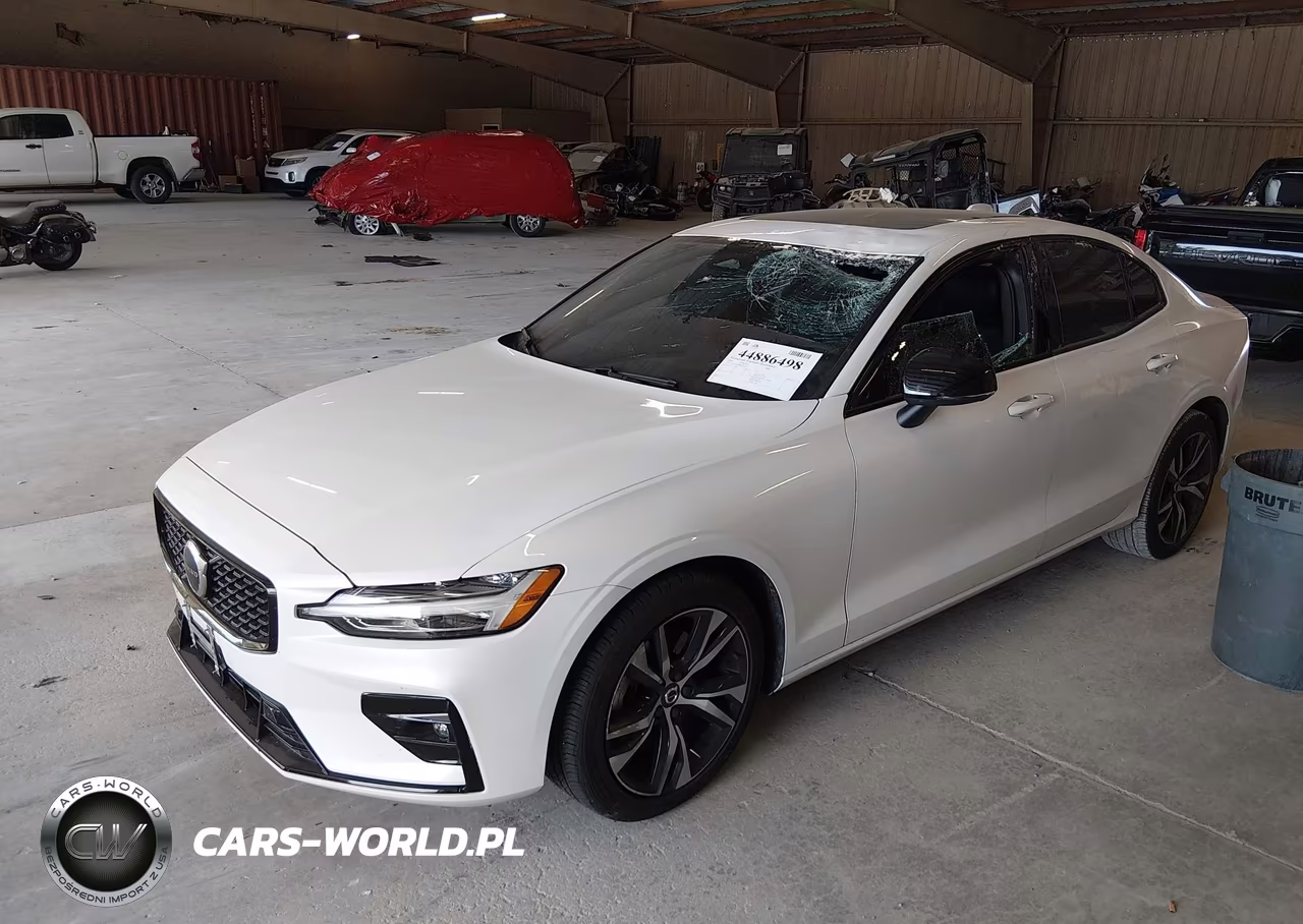 2024 Volvo S60 B5 Core Dark Theme VIN:7JRL12FK8RG323314 - 2