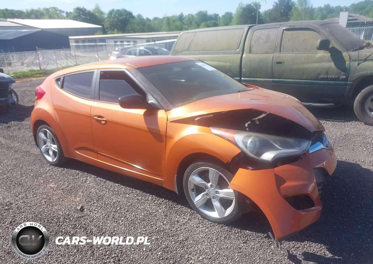 2012 Hyundai Veloster Base W-Black