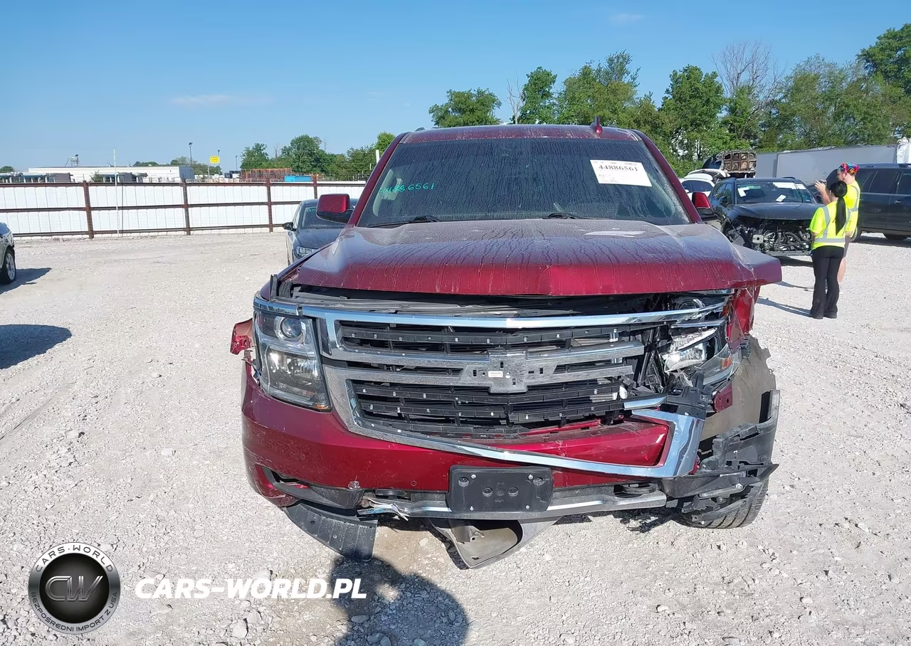 2016 Chevrolet Tahoe Lt VIN:1GNSKBKC5GR310051 - 12