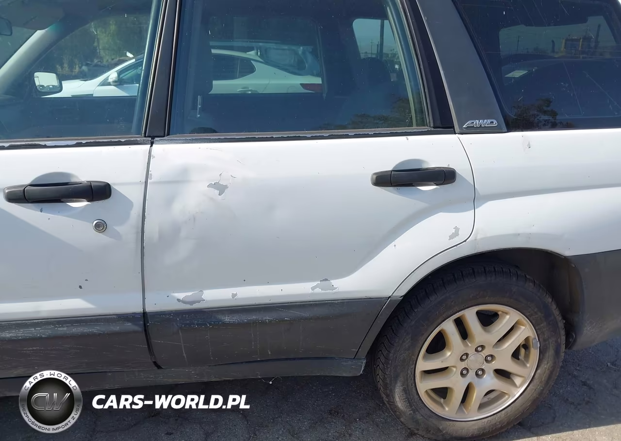 2004 Subaru Forester 2.5X VIN:JF1SG636X4H707496 - 13
