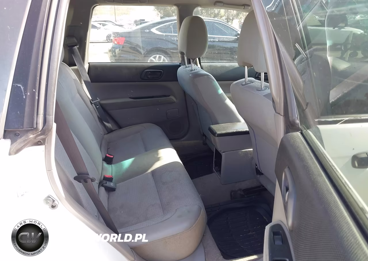 2004 Subaru Forester 2.5X VIN:JF1SG636X4H707496 - 8
