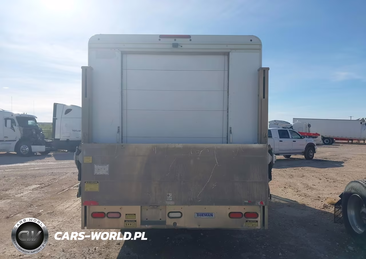 2010 Freightliner Chassis M Line Walk-In Van VIN:4UZAAPDU9ACAS1709 - 16
