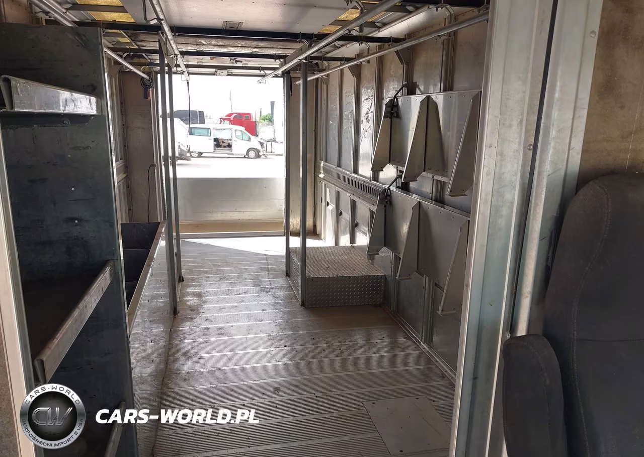 2010 Freightliner Chassis M Line Walk-In Van VIN:4UZAAPDU9ACAS1709 - 6