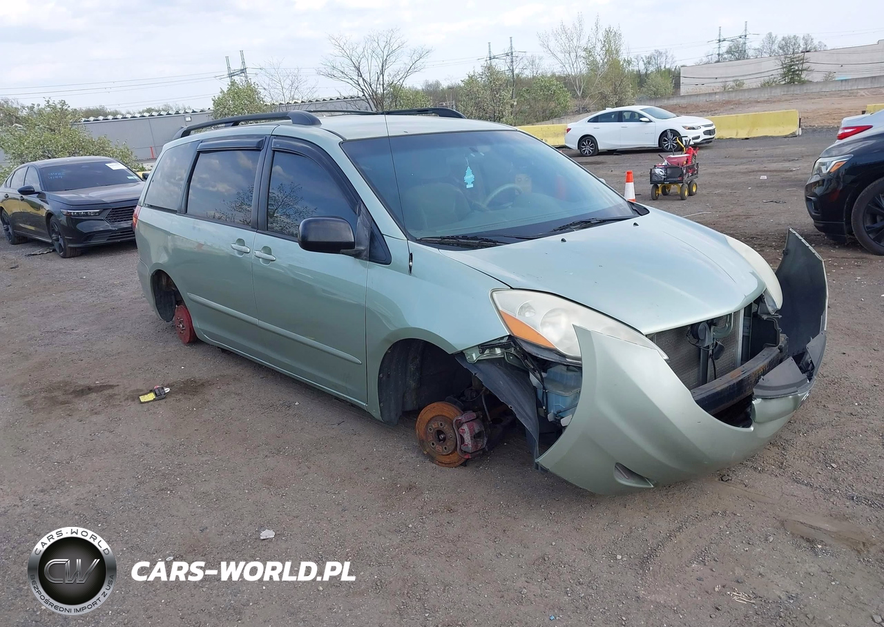 2007 Toyota Sienna Le