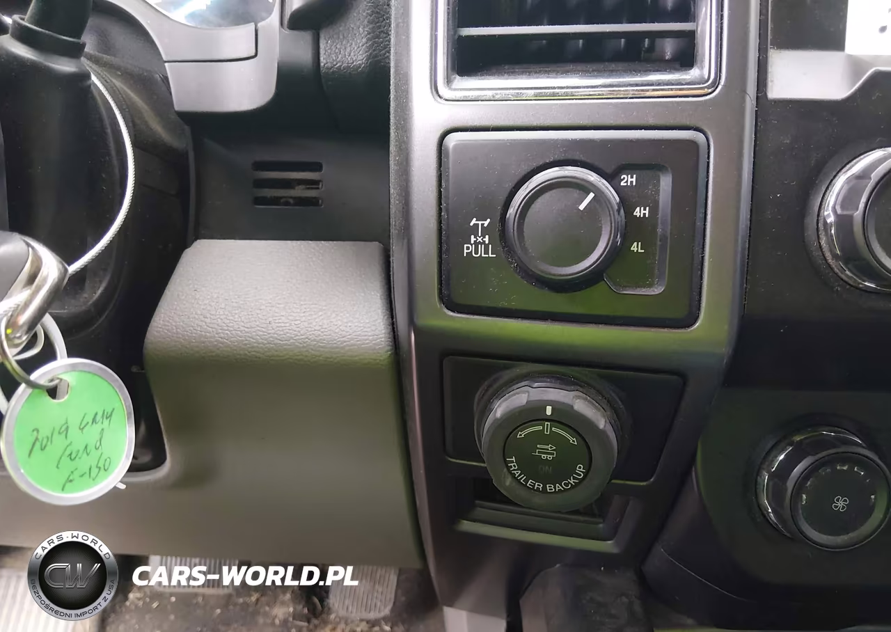 2019 Ford F-150 Xlt VIN:1FTEW1E53KFA85124 - 15