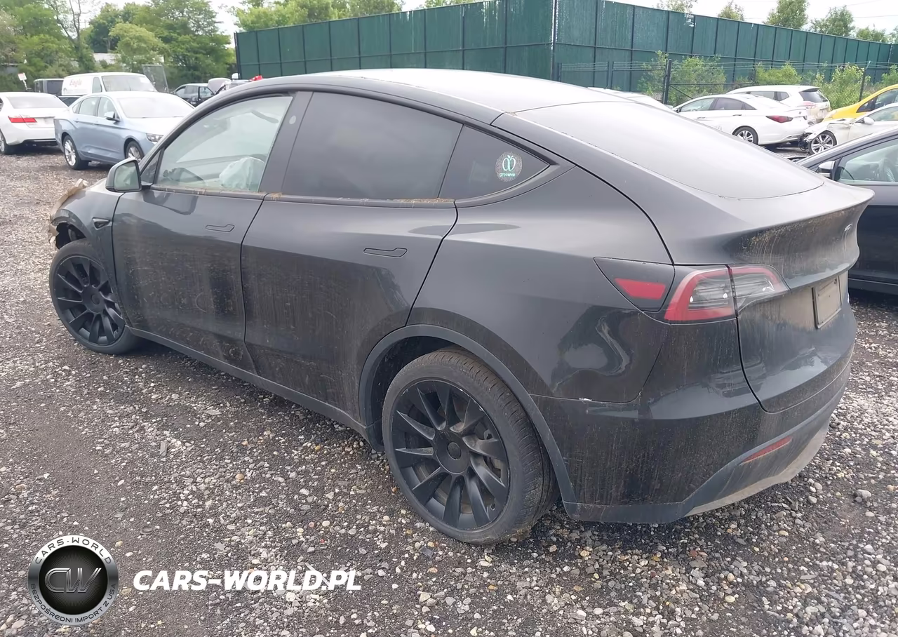 2023 Tesla Model Y Awd-Long Range Dual Motor All-Wheel Drive VIN:7SAYGDEE6PA180980 - 3