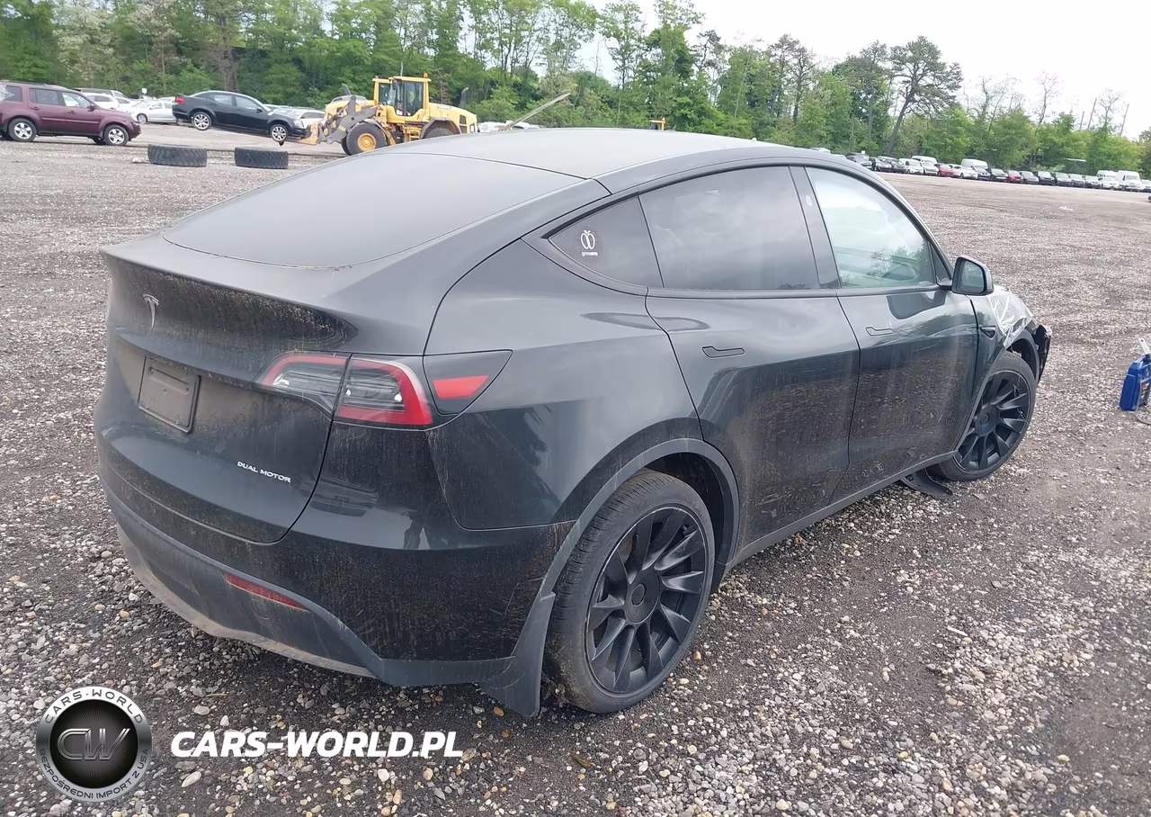 2023 Tesla Model Y Awd-Long Range Dual Motor All-Wheel Drive VIN:7SAYGDEE6PA180980 - 4