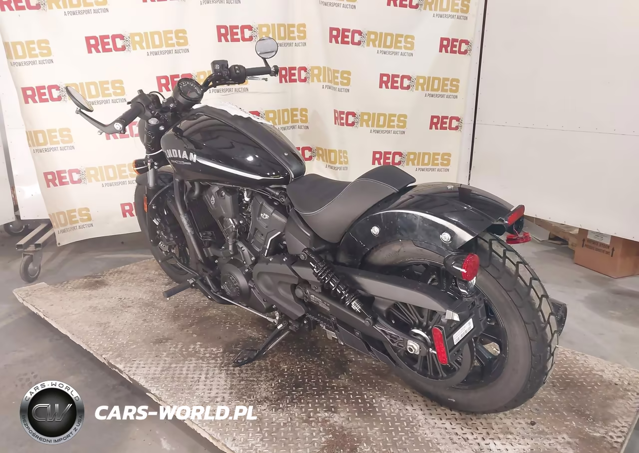 2025 Indian Motorcycle Co. Scout Bobber VIN:56KSBB762S3204156 - 3