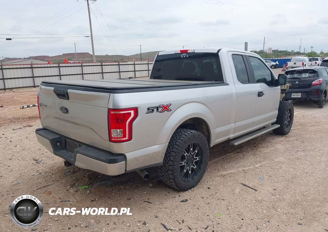 2017 Ford F-150 Xl VIN:1FTEX1CP8HKD23938 - 4