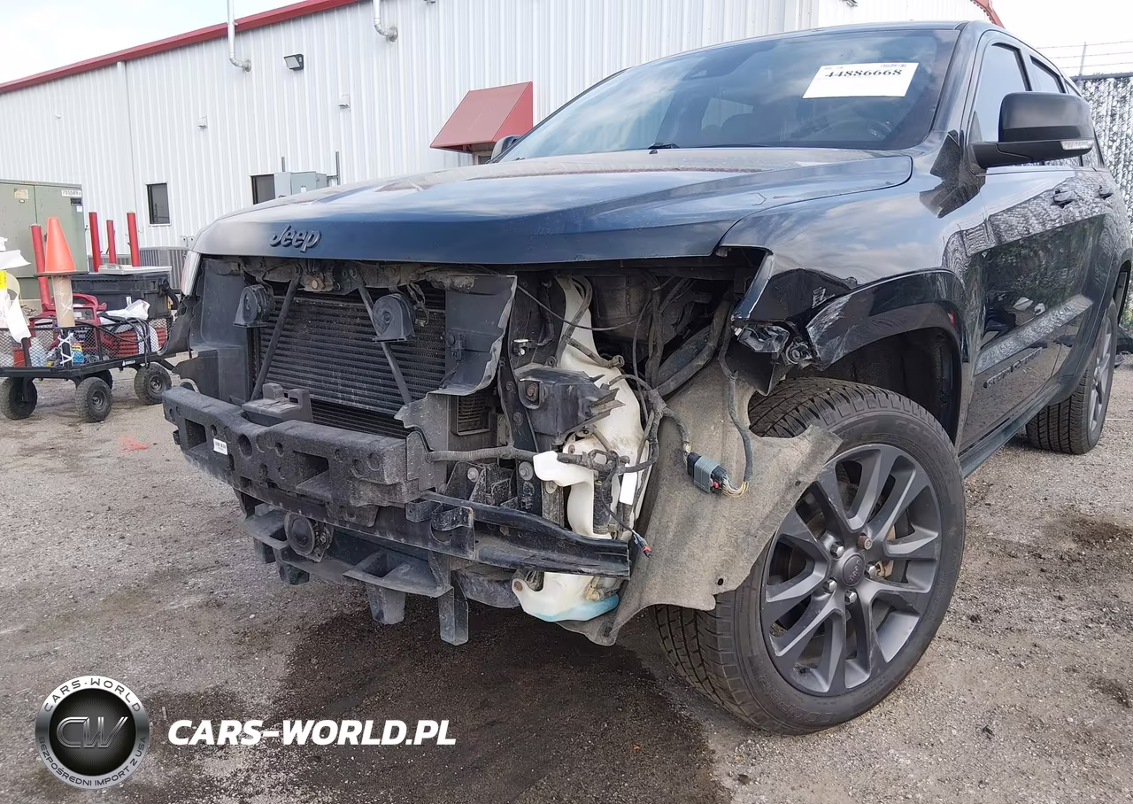 2018 Jeep Grand Cherokee Overland VIN:1C4RJFCM6JC411912 - 6