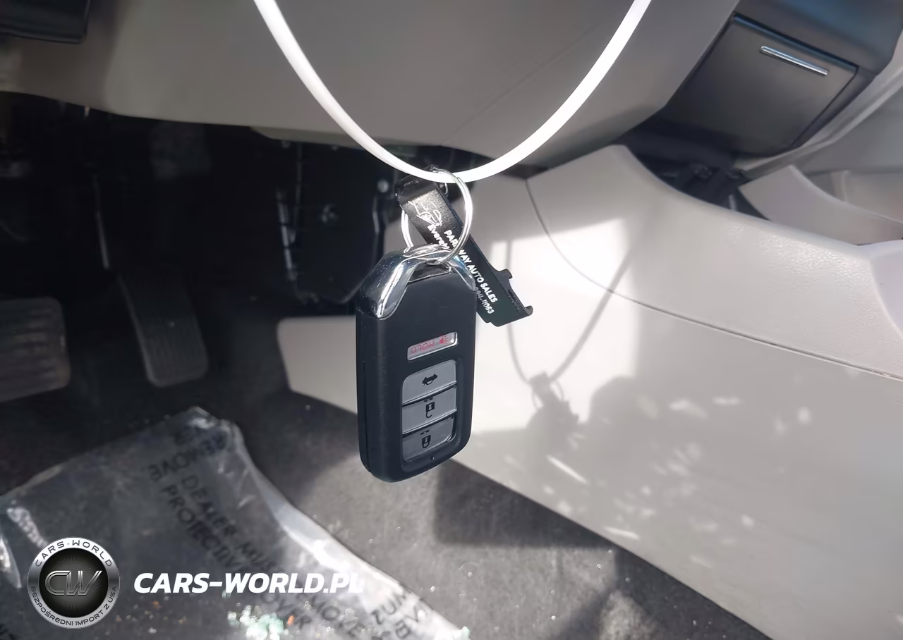 2015 Honda Civic Hybrid VIN:19XFB4F2XFE002374 - 11
