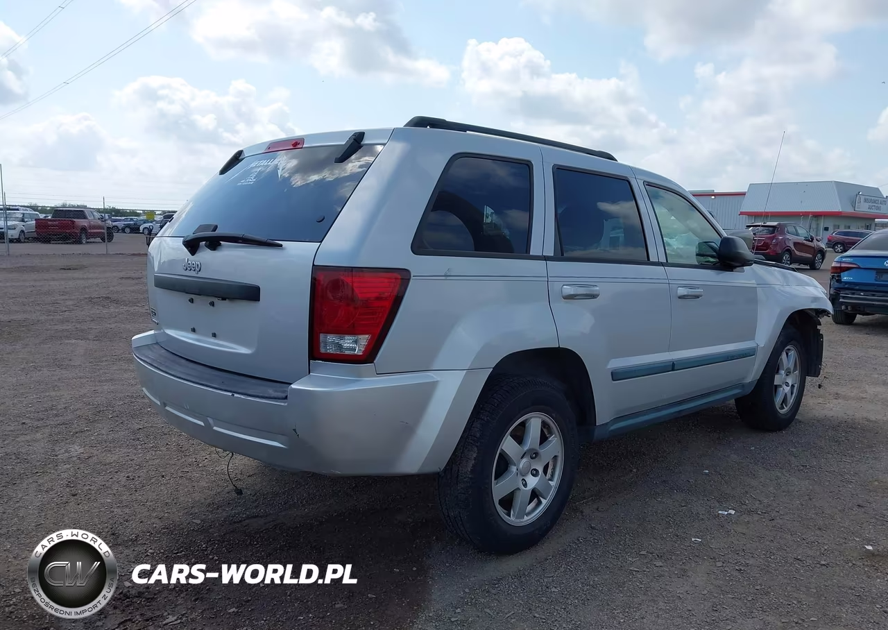 2008 Jeep Grand Cherokee Laredo VIN:1J8GS48K18C162244 - 4