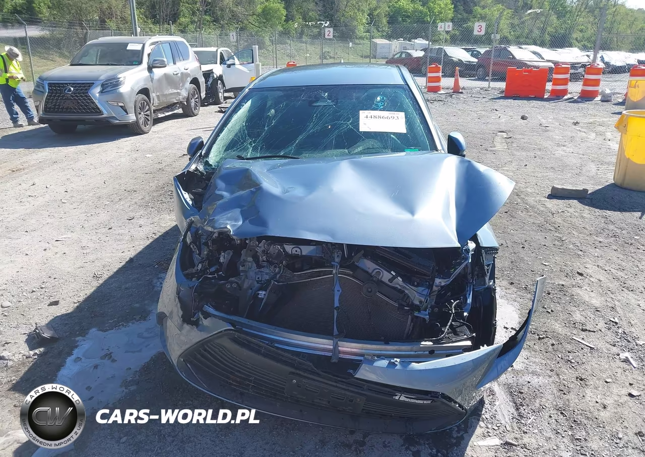 2024 Toyota Corolla Le VIN:5YFB4MDE4RP110255 - 13
