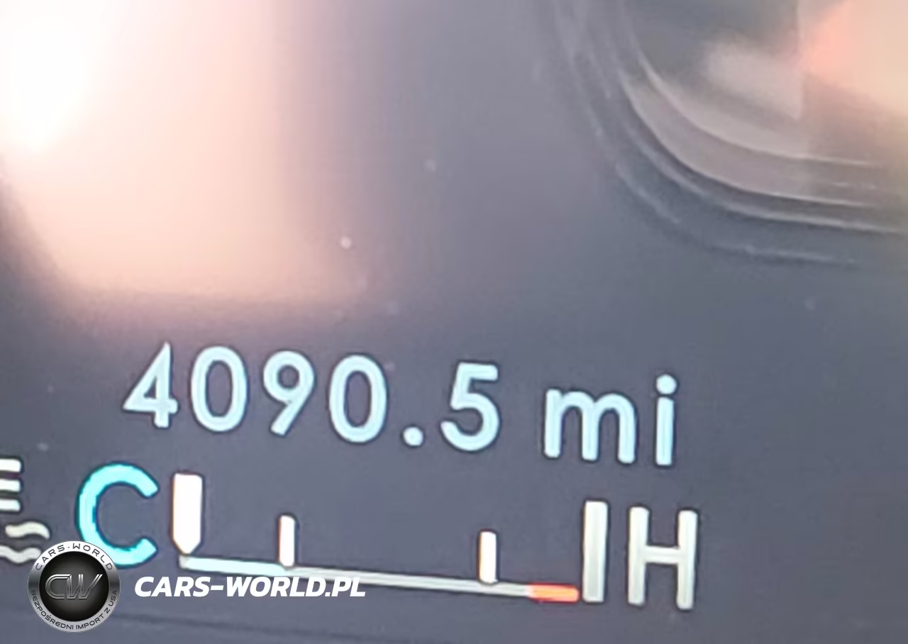 2025 Lincoln Corsair Premiere VIN:5LMCJ1DA2SUL13526 - 15