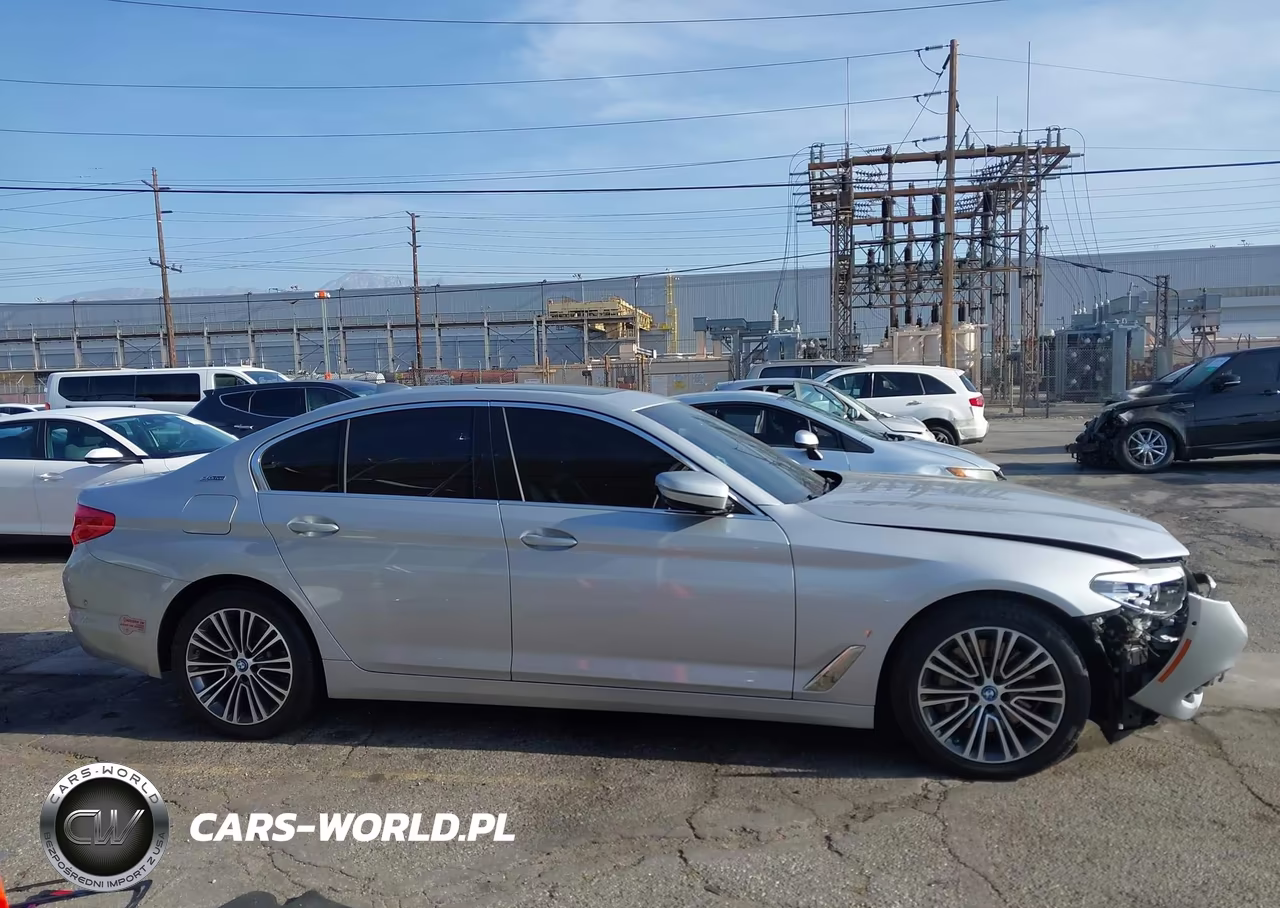 2019 BMW 530E Iperformance VIN:WBAJA9C51KB393248 - 14