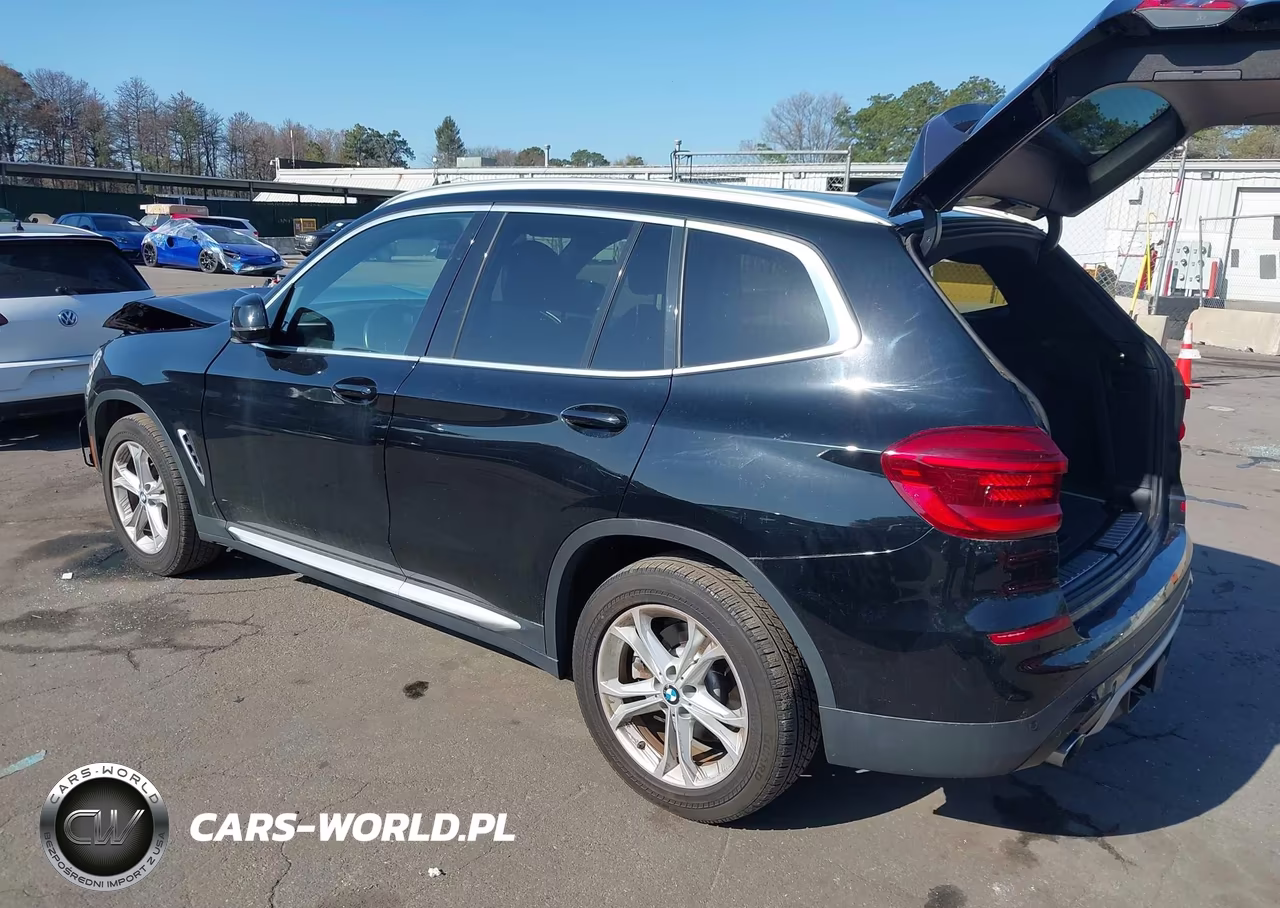 2019 BMW X3 xDrive30I VIN:5UXTR9C5XKLE16378 - 3