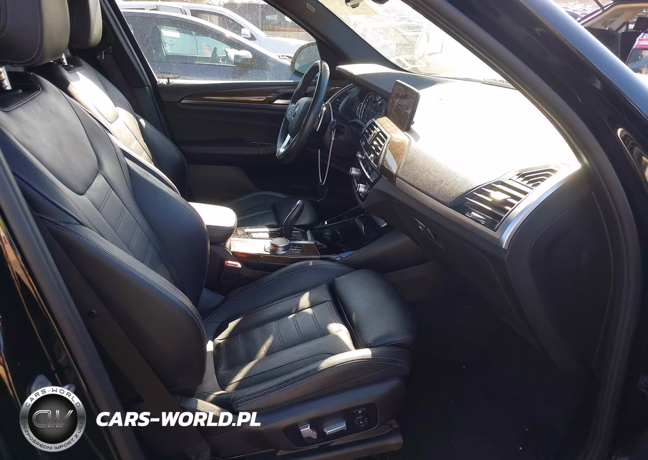 2019 BMW X3 xDrive30I VIN:5UXTR9C5XKLE16378 - 5