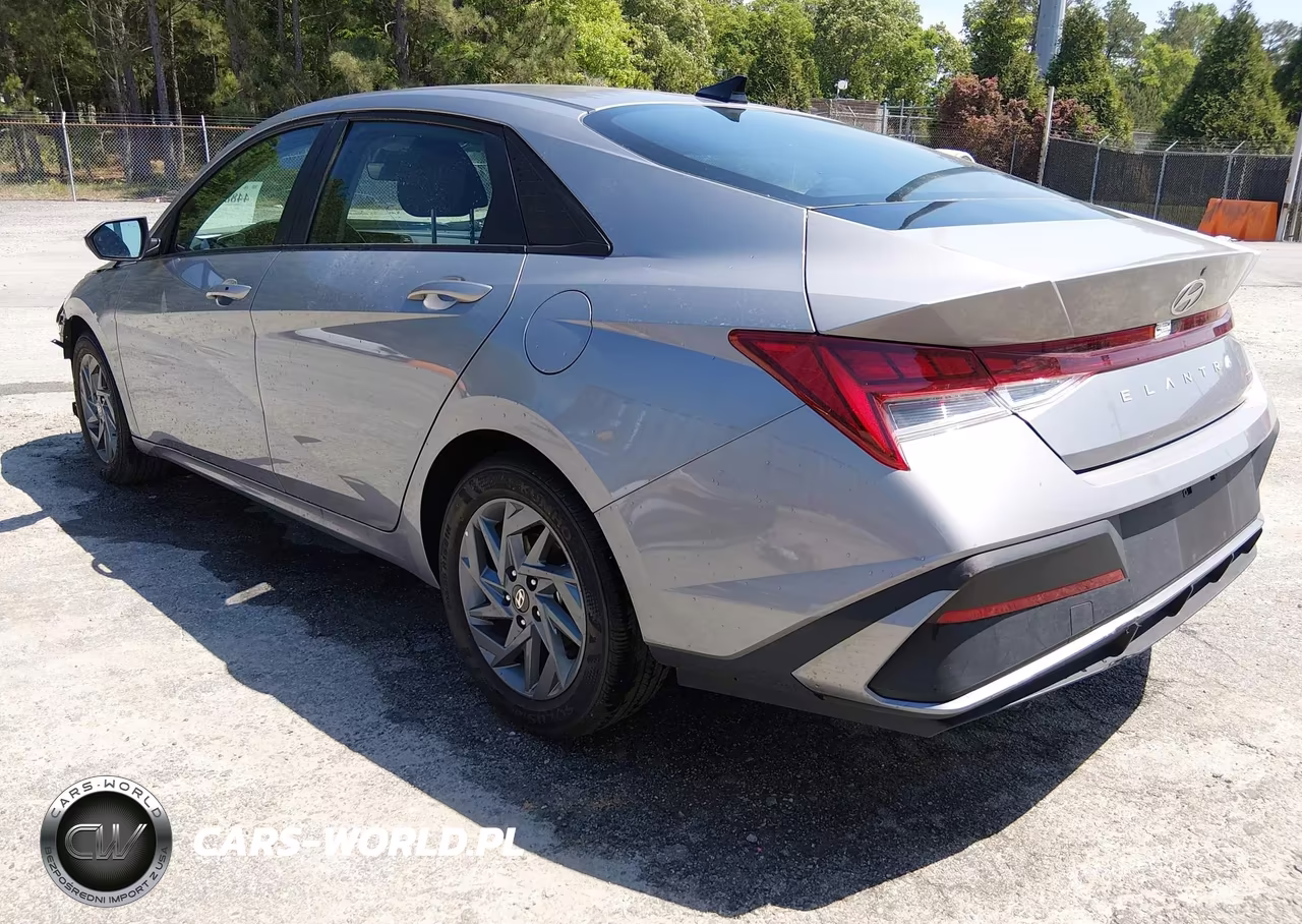 2025 Hyundai Elantra Hybrid Blue VIN:KMHLM4DJ1SU177966 - 3