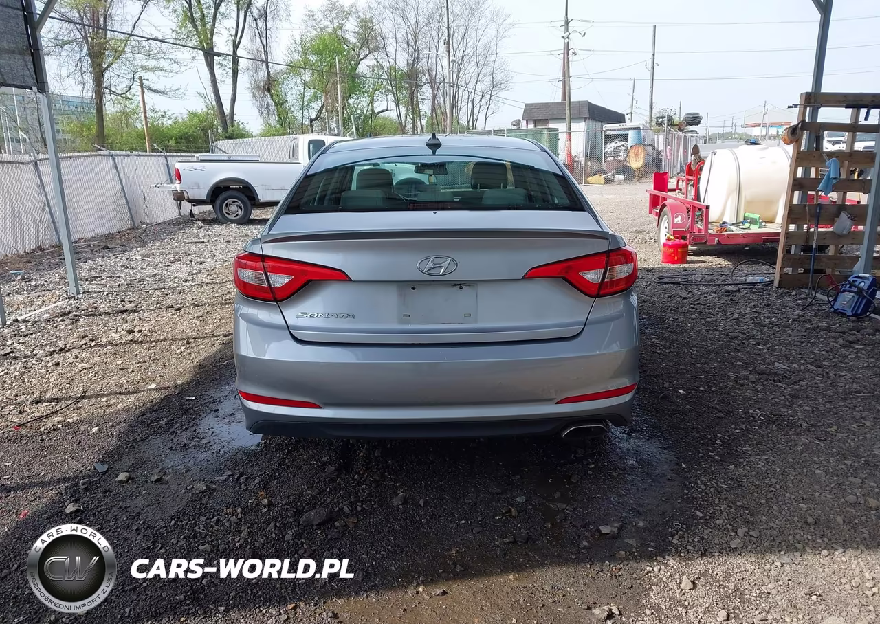 2015 Hyundai Sonata Se VIN:5NPE24AF5FH060233 - 16