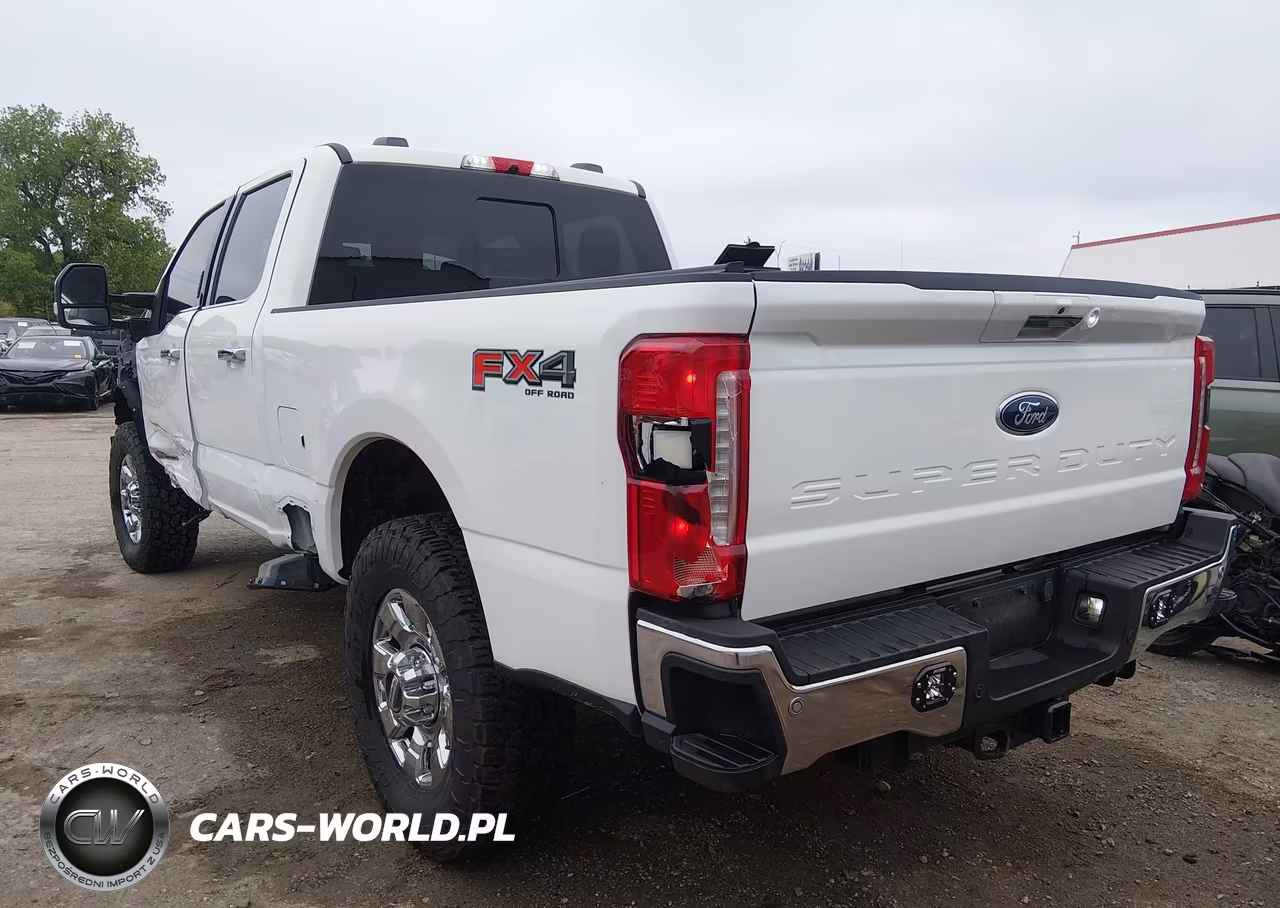 2024 Ford F-250 Lariat VIN:1FT8W2BM6REF14514 - 3
