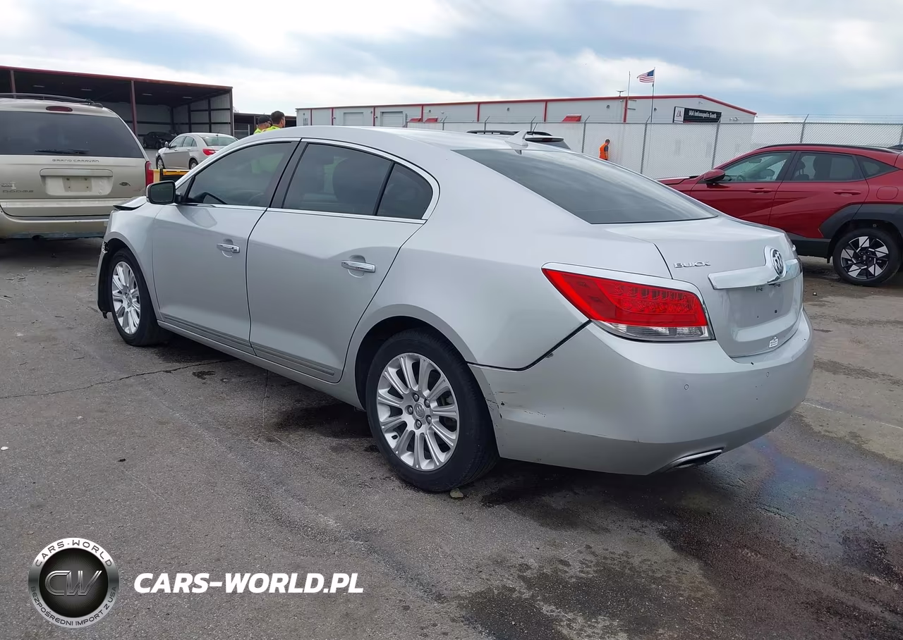 2013 Buick Lacrosse Leather Group VIN:1G4GC5E39DF268534 - 3