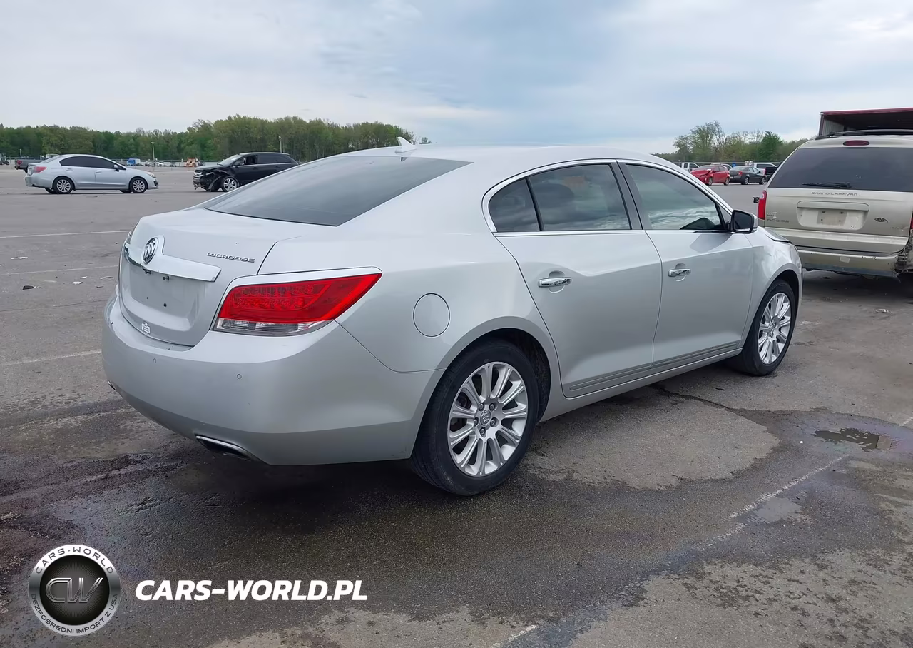 2013 Buick Lacrosse Leather Group VIN:1G4GC5E39DF268534 - 4
