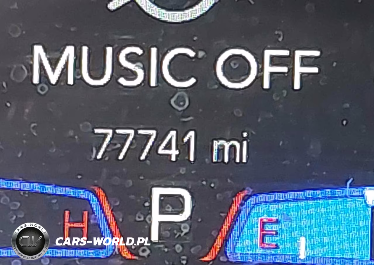 2019 Chrysler 300 Touring VIN:2C3CCAAG4KH546969 - 15