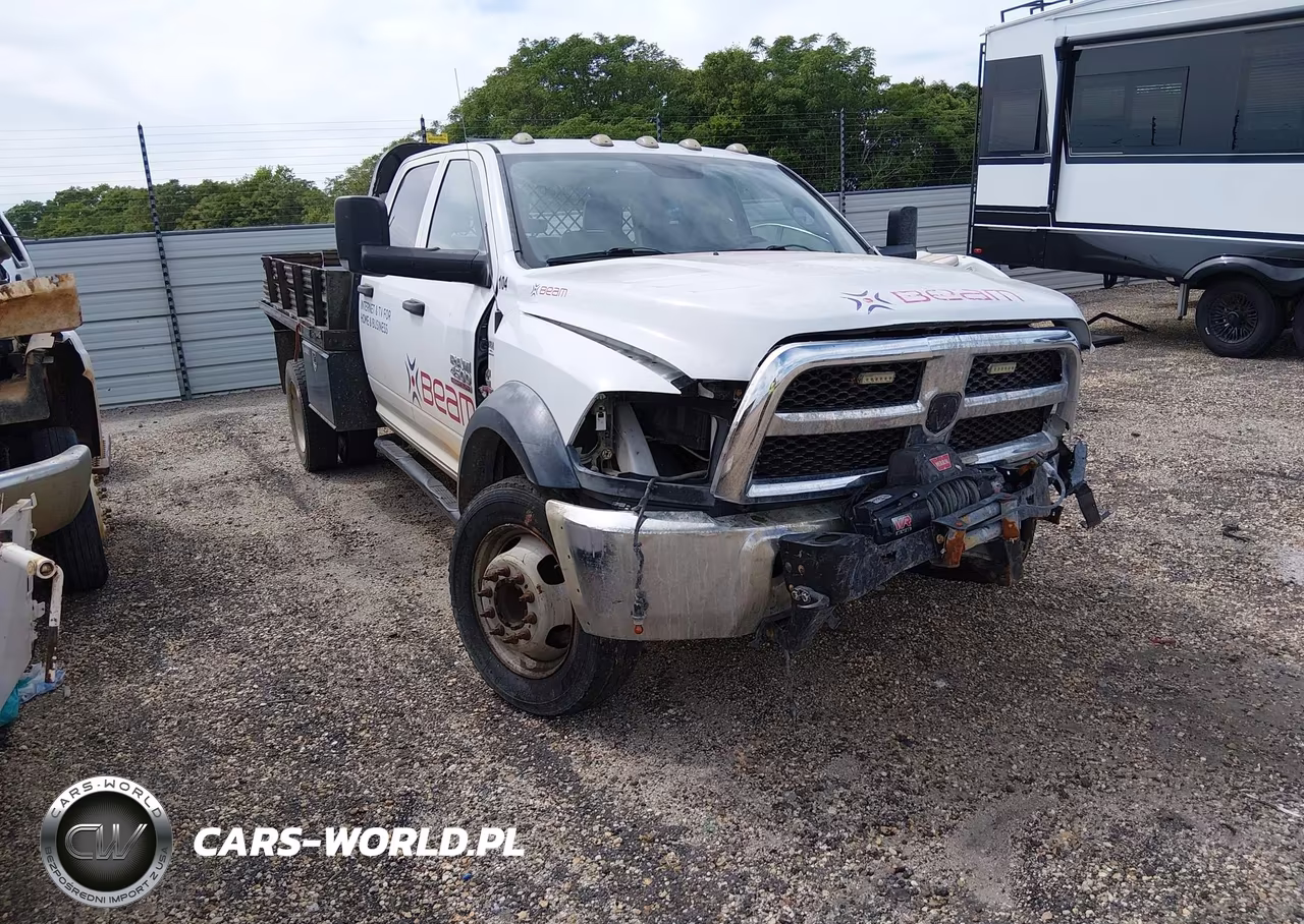 2015 Ram 4500 Chassis Tradesman-Slt-Laramie