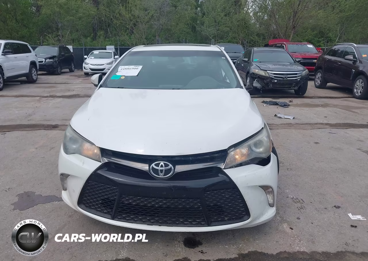 2016 Toyota Camry Se VIN:4T1BF1FK5GU251391 - 13