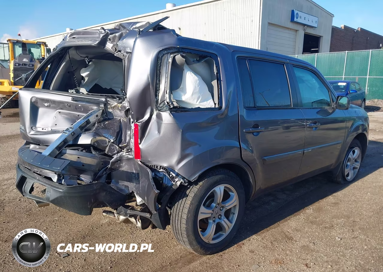 2015 Honda Pilot Ex VIN:5FNYF4H43FB049042 - 4