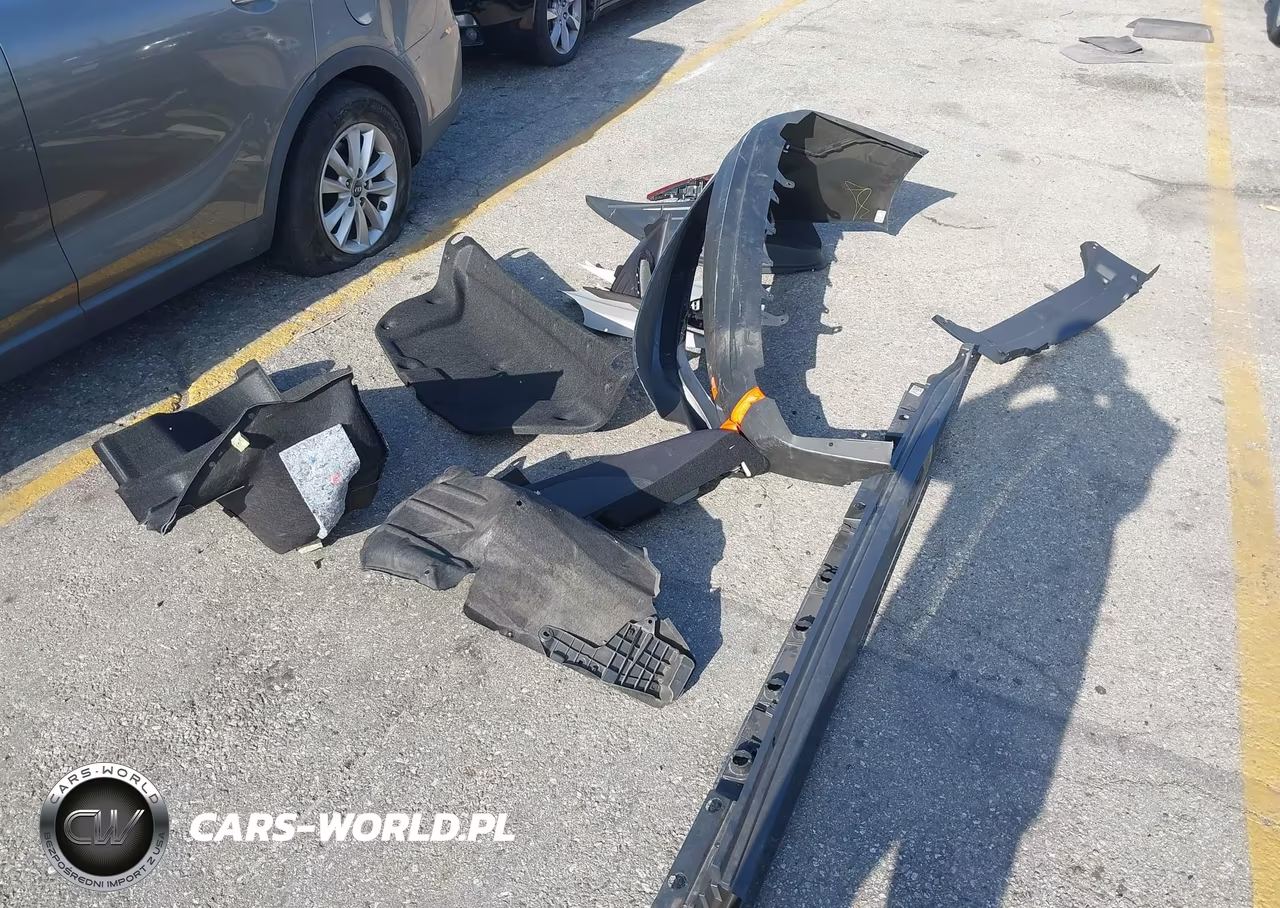 2025 Toyota Camry Le VIN:4T1DAACK4SU194914 - 12