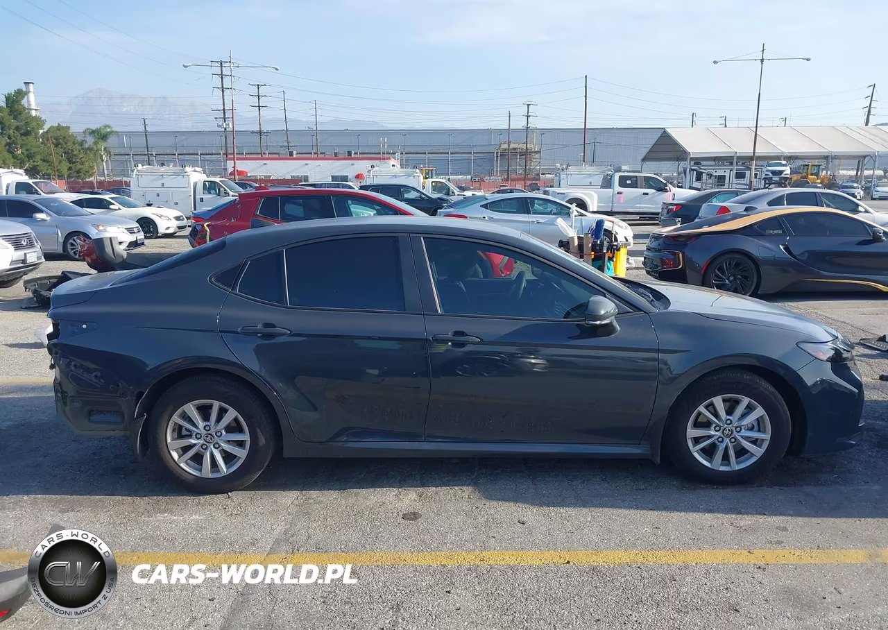 2025 Toyota Camry Le VIN:4T1DAACK4SU194914 - 14