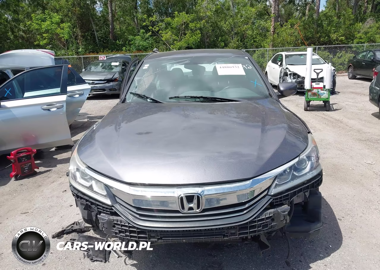 2016 Honda Accord Sport VIN:1HGCR2F58GA093292 - 13