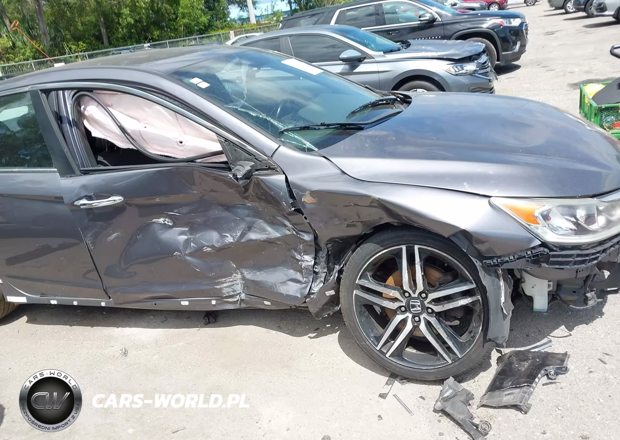 2016 Honda Accord Sport VIN:1HGCR2F58GA093292 - 6