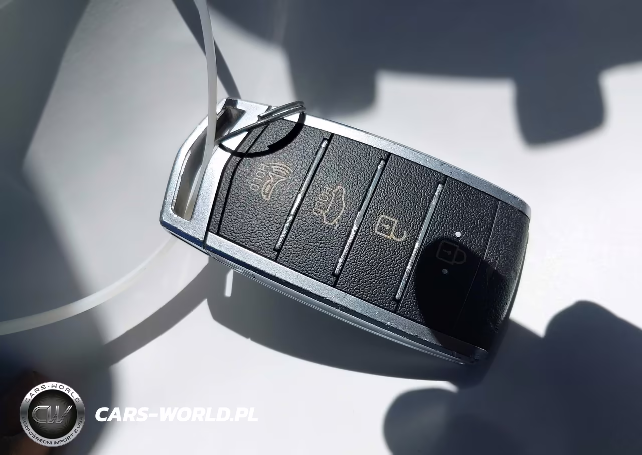 2018 Genesis G80 3.3T Sport VIN:KMHGN4JB7JU254205 - 11
