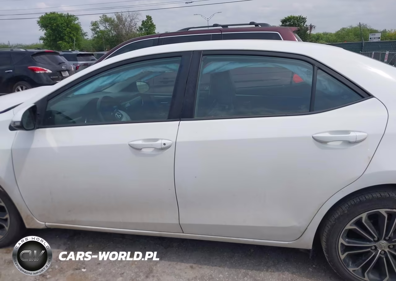 2016 Toyota Corolla S Plus VIN:5YFBURHE4GP392675 - 15