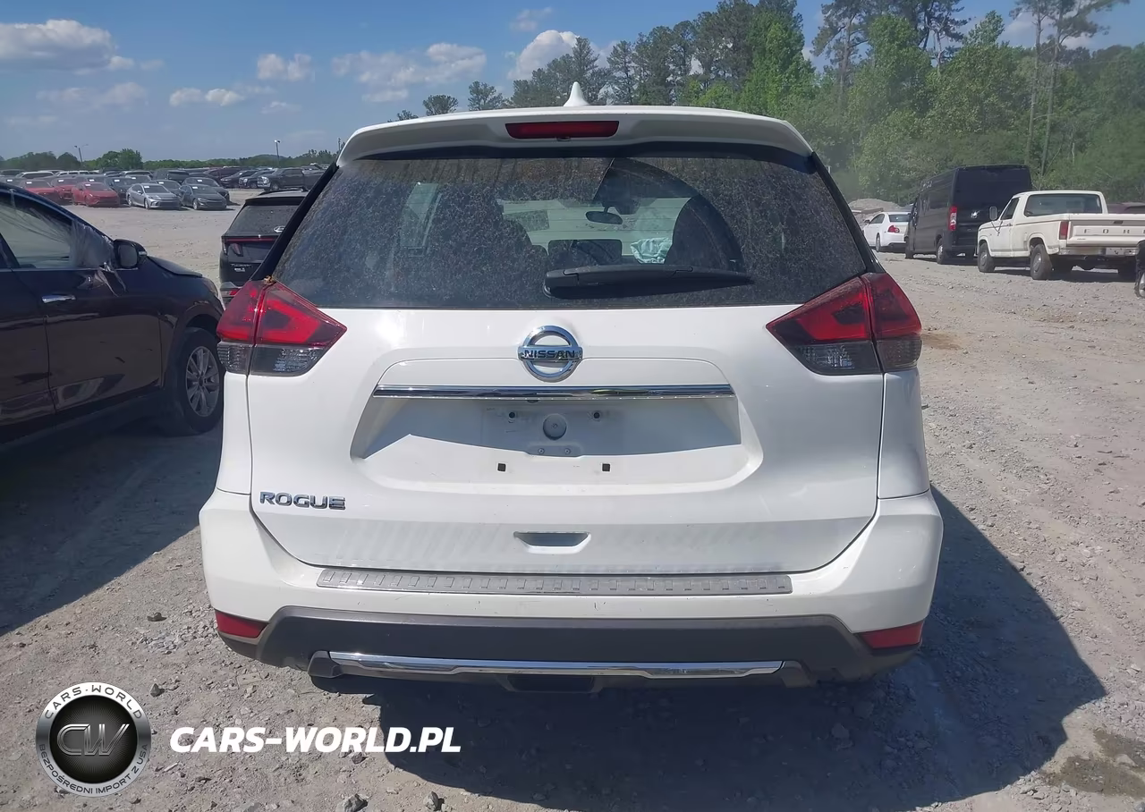 2019 Nissan Rogue S VIN:5N1AT2MTXKC807831 - 16
