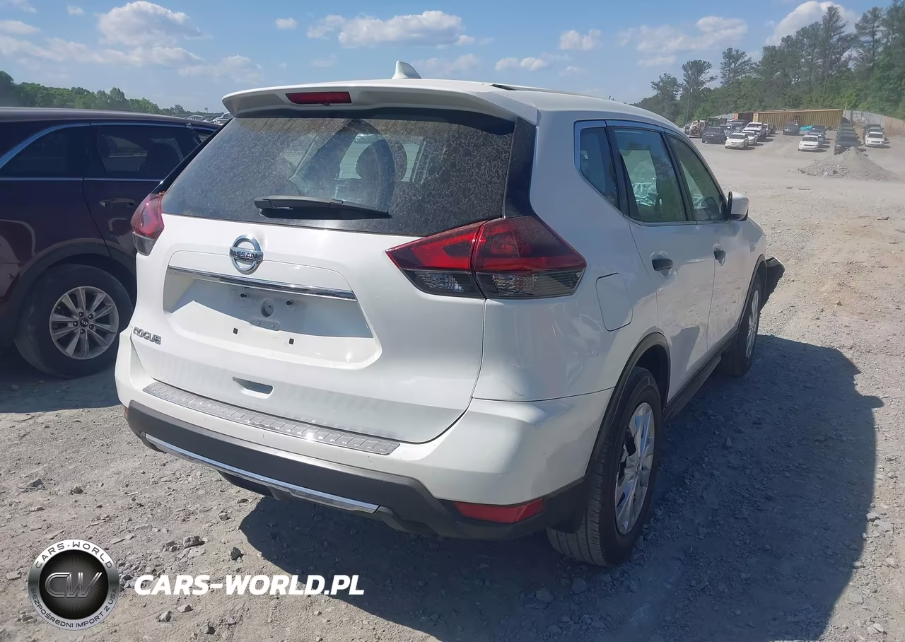 2019 Nissan Rogue S VIN:5N1AT2MTXKC807831 - 4