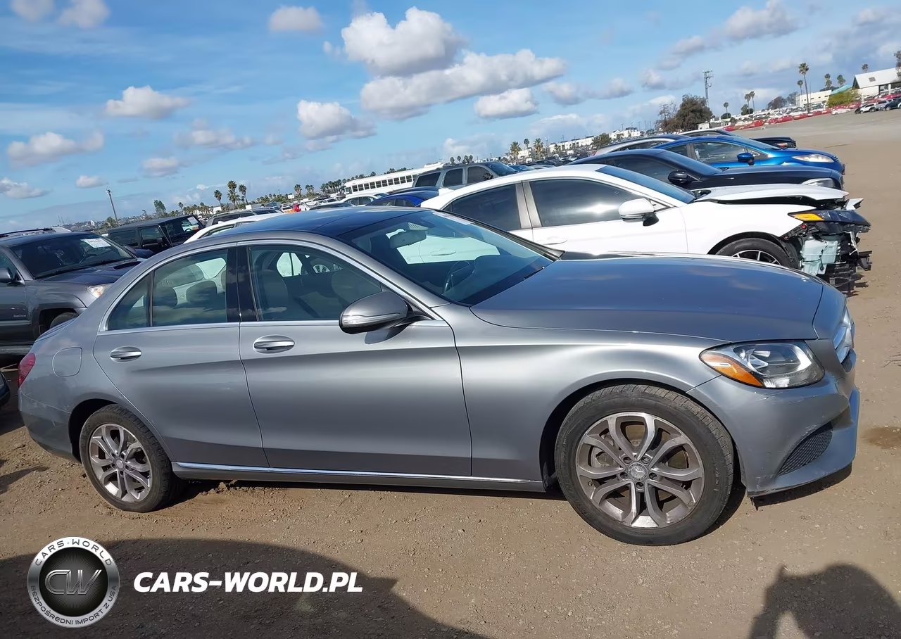 2015 Mercedes-Benz C 300 VIN:55SWF4JB3FU057463 - 13