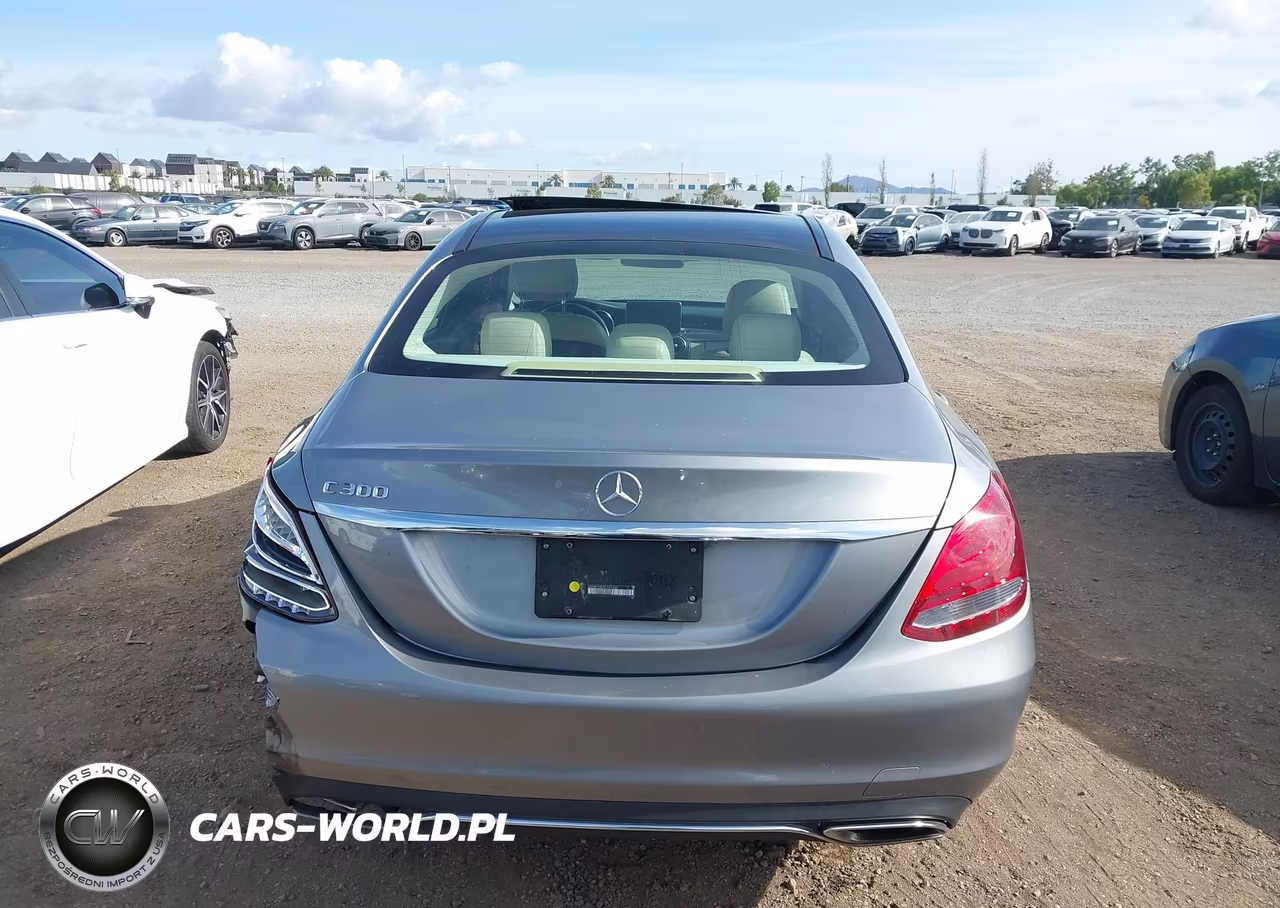 2015 Mercedes-Benz C 300 VIN:55SWF4JB3FU057463 - 16