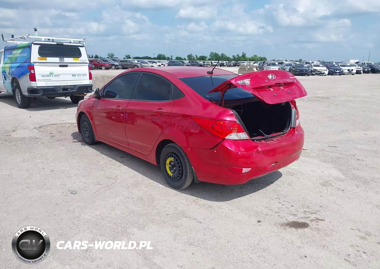 2014 Hyundai Accent Gls VIN:KMHCU4AE4EU624608 - 3