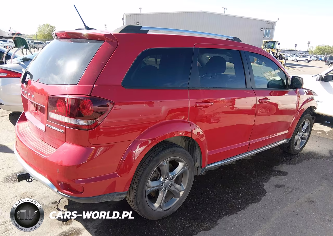 2017 Dodge Journey Crossroad Plus VIN:3C4PDCGG8HT538788 - 4