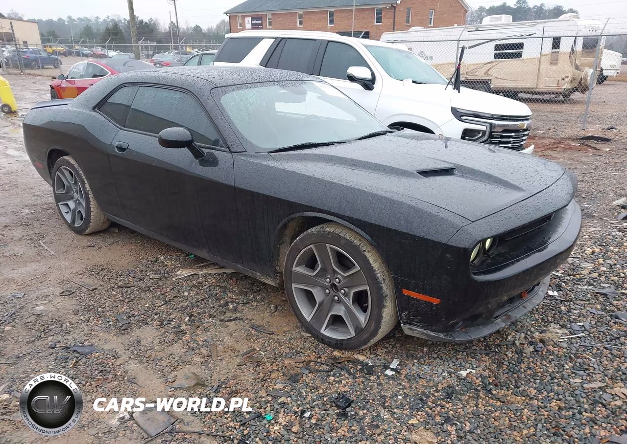 2017 Dodge Challenger Sxt