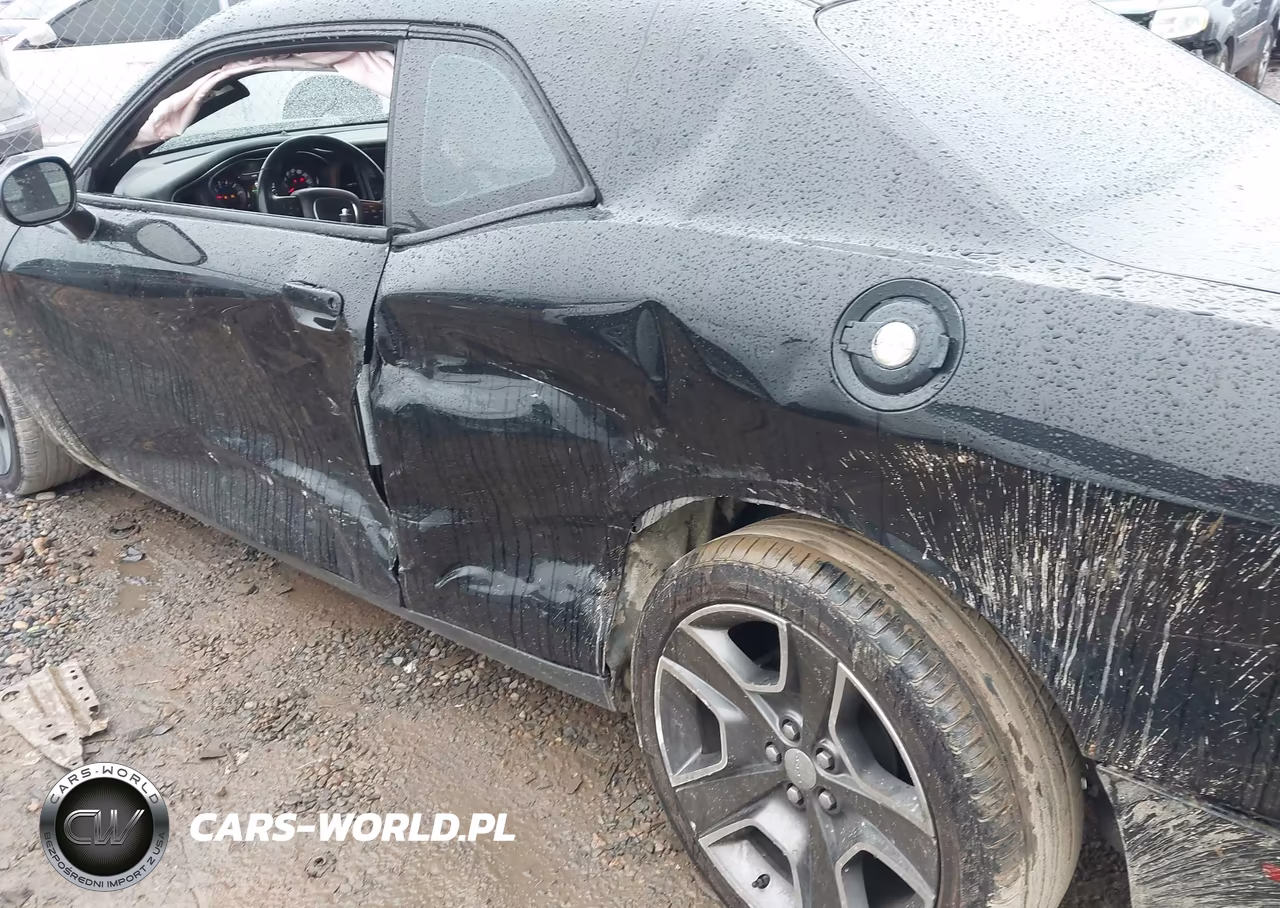 2017 Dodge Challenger Sxt VIN:2C3CDZAG0HH584817 - 6