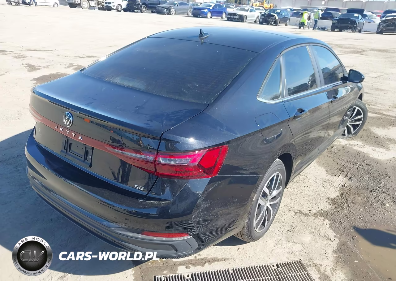 2025 Volkswagen Jetta 1.5T Se VIN:3VW7X7BU3SM103719 - 4