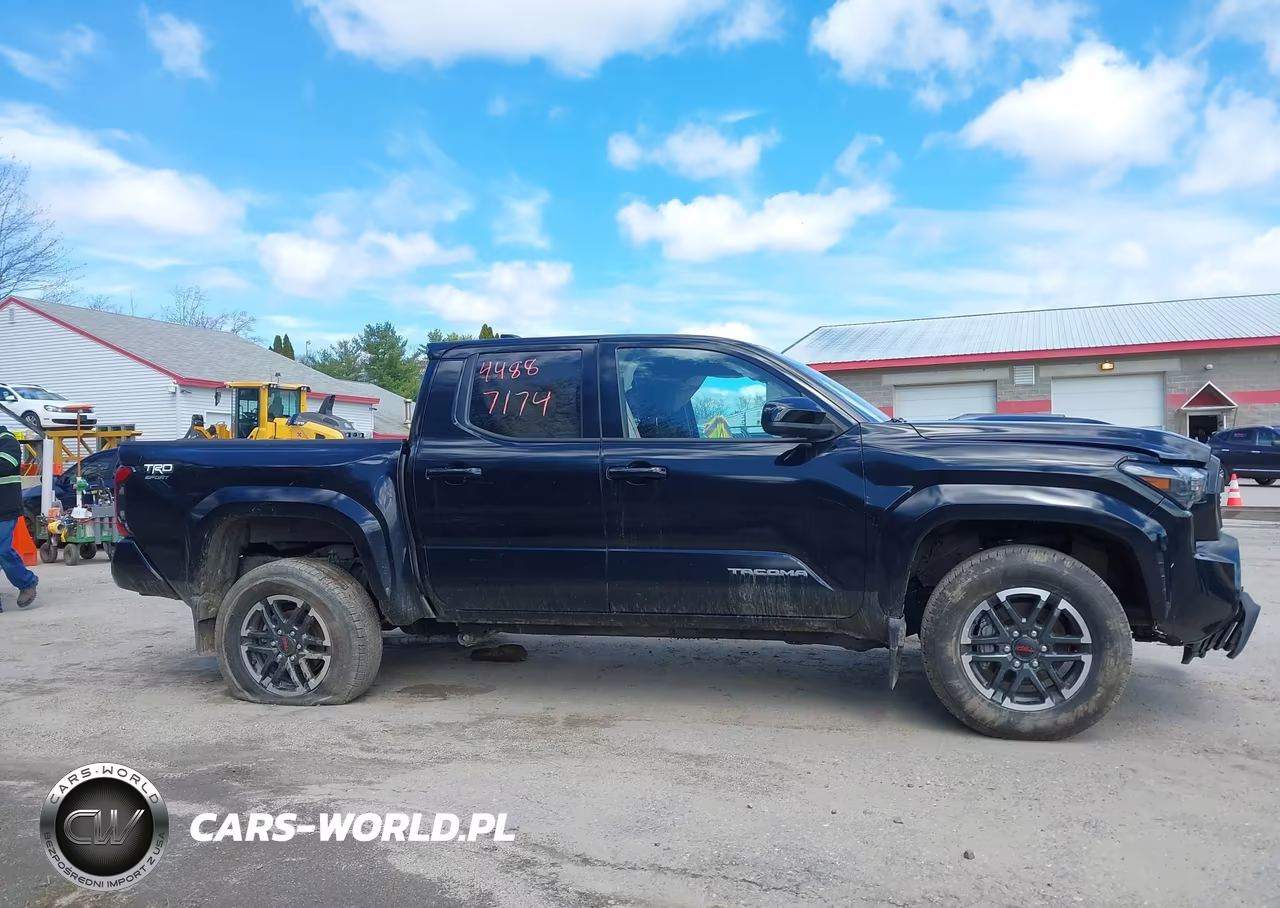 2025 Toyota Tacoma Trd Sport VIN:3TMLB5JN8SM172694 - 12