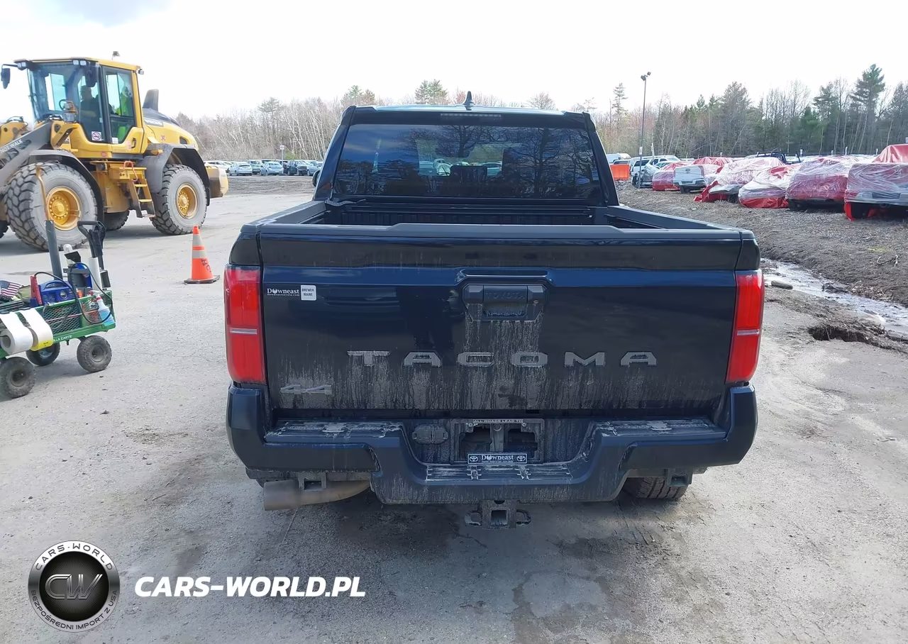 2025 Toyota Tacoma Trd Sport VIN:3TMLB5JN8SM172694 - 15