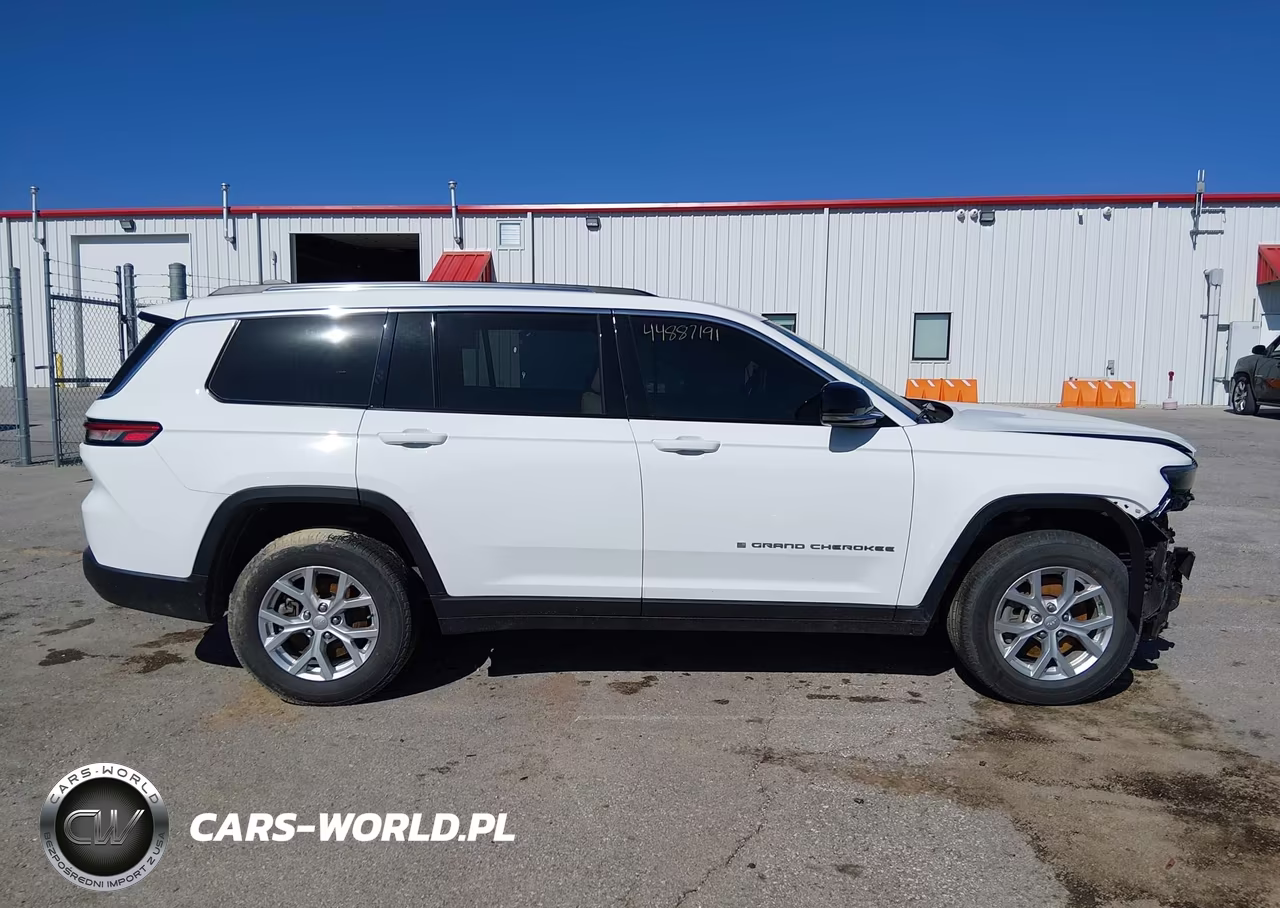 2023 Jeep Grand Cherokee L Limited 4X4 VIN:1C4RJKBG3P8879354 - 14